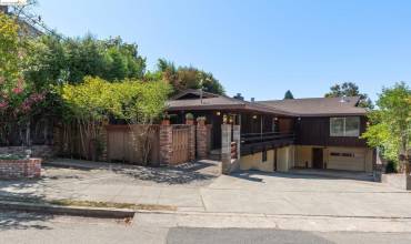 1156 Ashmount Ave, Oakland, California 94610, 3 Bedrooms Bedrooms, ,2 BathroomsBathrooms,Residential,Buy,1156 Ashmount Ave,41068812