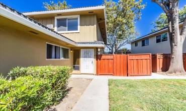 5707 Calmor Avenue 2, San Jose, California 95123, 2 Bedrooms Bedrooms, ,1 BathroomBathrooms,Residential,Buy,5707 Calmor Avenue 2,ML81982456