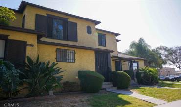 2836 W Martin Luther King Jr Boulevard, Los Angeles, California 90008, 3 Bedrooms Bedrooms, ,2 BathroomsBathrooms,Residential Lease,Rent,2836 W Martin Luther King Jr Boulevard,OC24212580