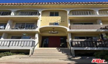 1033 6TH Street 206, Santa Monica, California 90403, 3 Bedrooms Bedrooms, ,2 BathroomsBathrooms,Residential Lease,Rent,1033 6TH Street 206,24450007