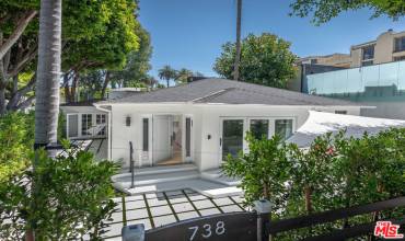 738 Huntley Drive, West Hollywood, California 90069, 3 Bedrooms Bedrooms, ,3 BathroomsBathrooms,Residential Lease,Rent,738 Huntley Drive,24450053