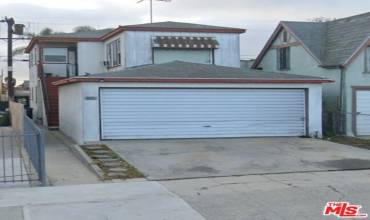 6810 S Van Ness Avenue, Los Angeles, California 90047, 2 Bedrooms Bedrooms, ,Residential Income,Buy,6810 S Van Ness Avenue,24448883