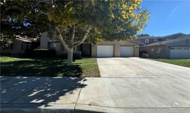 14570 Piedmont Drive, Moreno Valley, California 92555, 5 Bedrooms Bedrooms, ,3 BathroomsBathrooms,Residential,Buy,14570 Piedmont Drive,CV24209510