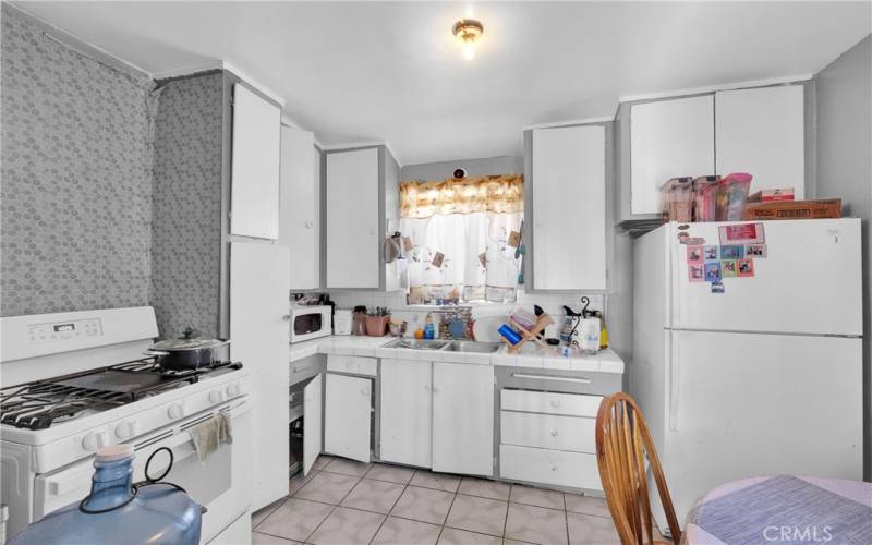 1 Bedroom Kitchen