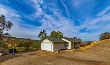 PRIVATE OFFERING W/VIEWS, CUSTOM BUILT, NEW DECK TO ENJOY THE EVENING SUNSETS.