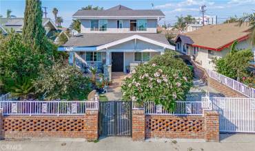 1435 W 50th Street, Los Angeles, California 90062, 5 Bedrooms Bedrooms, ,2 BathroomsBathrooms,Residential,Buy,1435 W 50th Street,DW24209959