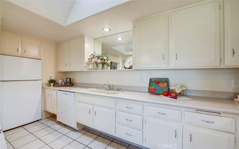 Expansive Corian counter space for food prep