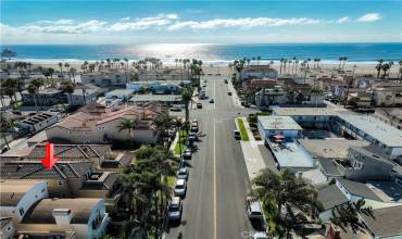 216 10th Street, Huntington Beach, California 92648, 4 Bedrooms Bedrooms, ,3 BathroomsBathrooms,Residential Lease,Rent,216 10th Street,PW24213822