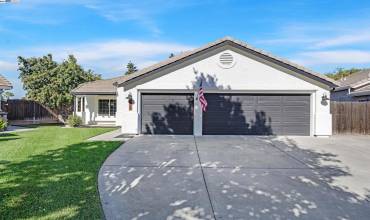 1835 Lone Fox Ct, Tracy, California 95376, 4 Bedrooms Bedrooms, ,2 BathroomsBathrooms,Residential,Buy,1835 Lone Fox Ct,41075596