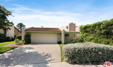 2755 Bottlebrush Drive, Los Angeles, California 90077, 2 Bedrooms Bedrooms, ,2 BathroomsBathrooms,Residential Lease,Rent,2755 Bottlebrush Drive,24450985