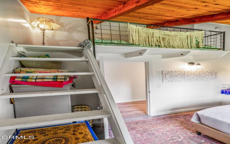 Guest Room Loft