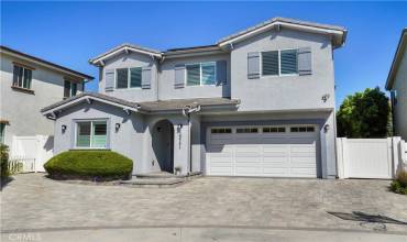 15731 Liggett Street, North Hills, California 91343, 5 Bedrooms Bedrooms, ,4 BathroomsBathrooms,Residential Lease,Rent,15731 Liggett Street,SR24212090