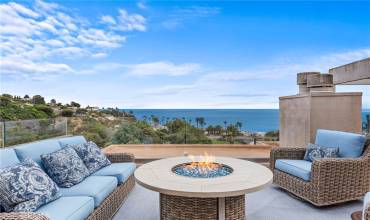 21732 Wesley Drive 6, Laguna Beach, California 92651, 2 Bedrooms Bedrooms, ,2 BathroomsBathrooms,Residential Lease,Rent,21732 Wesley Drive 6,PW24155539