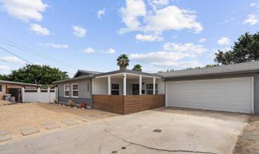 8821 Bellwood, Spring Valley, California 91977, 3 Bedrooms Bedrooms, ,1 BathroomBathrooms,Residential,Buy,8821 Bellwood,240024450SD