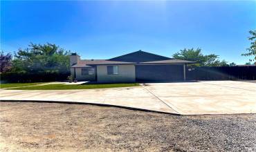 14119 Maricopa Road, Victorville, California 92392, 3 Bedrooms Bedrooms, ,2 BathroomsBathrooms,Residential,Buy,14119 Maricopa Road,IG24210513