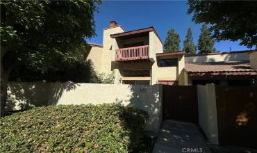 5720 Owensmouth Avenue 181, Woodland Hills, California 91367, 3 Bedrooms Bedrooms, ,1 BathroomBathrooms,Residential Lease,Rent,5720 Owensmouth Avenue 181,DW24214320