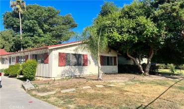 8531 Garden Grove Avenue, Northridge, California 91325, 4 Bedrooms Bedrooms, ,2 BathroomsBathrooms,Residential Lease,Rent,8531 Garden Grove Avenue,SW24214358