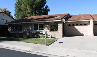 28071 Calle Valdes, Mission Viejo, California 92692, 2 Bedrooms Bedrooms, ,2 BathroomsBathrooms,Residential Lease,Rent,28071 Calle Valdes,OC24212638