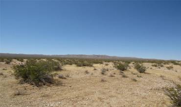 0 0446-032-28-0000, Lucerne Valley, California 92356, ,Land,Buy,0 0446-032-28-0000,IG24208083