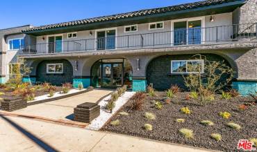 6640 Woodley Avenue 201, Van Nuys, California 91406, 1 Bedroom Bedrooms, ,1 BathroomBathrooms,Residential Lease,Rent,6640 Woodley Avenue 201,24450465