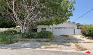 1315 Ameluxen Avenue, Hacienda Heights, California 91745, 3 Bedrooms Bedrooms, ,2 BathroomsBathrooms,Residential,Buy,1315 Ameluxen Avenue,24450409