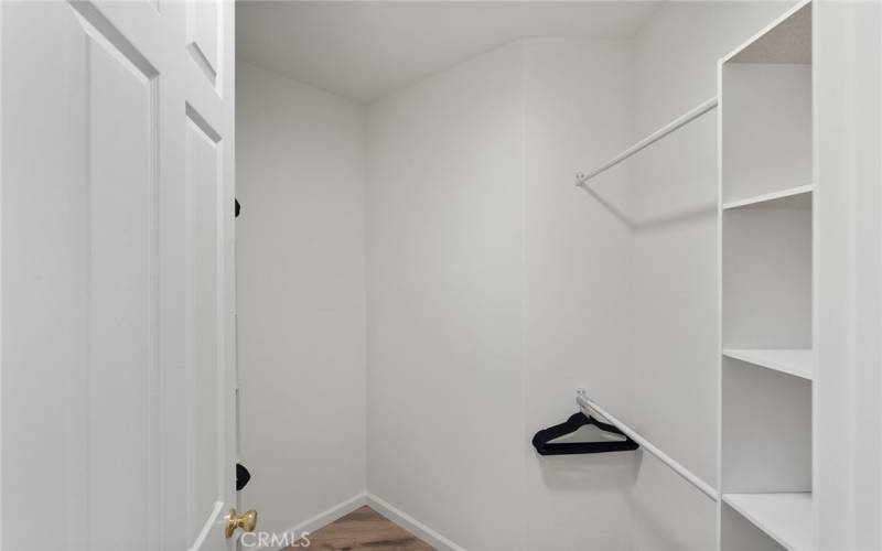 Primary Bedroom Walkin Closet