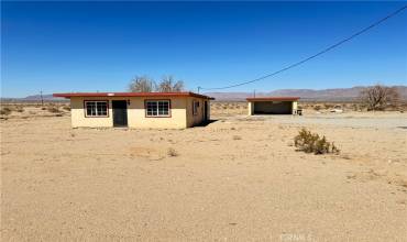 81118 Screech Owl Road, 29 Palms, California 92277, 3 Bedrooms Bedrooms, ,2 BathroomsBathrooms,Residential,Buy,81118 Screech Owl Road,WS24212847