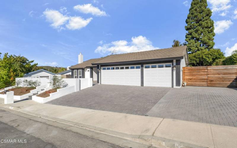 3226 Cherrywood Dr, Thousand Oaks -HsHpr