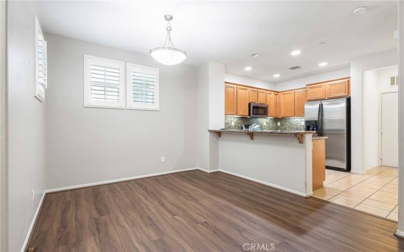 Dining Area leading to Kitchen