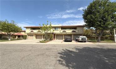 Single car garage and driveway