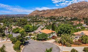 26520 Love Ln, Ramona, California 92065, 5 Bedrooms Bedrooms, ,2 BathroomsBathrooms,Residential,Buy,26520 Love Ln,240024549SD