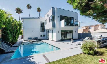 616 N FULLER Avenue, Los Angeles, California 90036, 7 Bedrooms Bedrooms, ,8 BathroomsBathrooms,Residential Lease,Rent,616 N FULLER Avenue,24453857