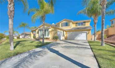 25 Volta Del Tintori Street, Lake Elsinore, California 92532, 3 Bedrooms Bedrooms, ,3 BathroomsBathrooms,Residential,Buy,25 Volta Del Tintori Street,TR24214999