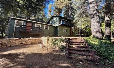 28487 Altamont Court, Lake Arrowhead, California 92352, 2 Bedrooms Bedrooms, ,2 BathroomsBathrooms,Residential,Buy,28487 Altamont Court,CV24215334