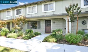 30 Fountainhead Court, Martinez, California 94553, 3 Bedrooms Bedrooms, ,1 BathroomBathrooms,Residential,Buy,30 Fountainhead Court,41076567