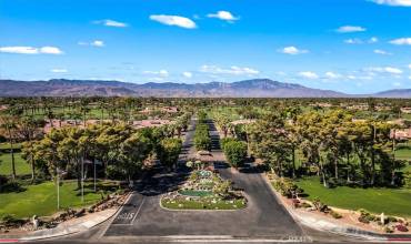 41810 Woodhaven Drive E, Palm Desert, California 92211, 2 Bedrooms Bedrooms, ,2 BathroomsBathrooms,Residential,Buy,41810 Woodhaven Drive E,RS24214137