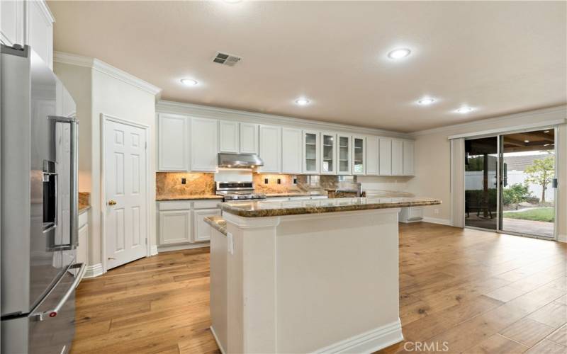 Huge upgraded kitchen featuring stainless steel KitchenAid appliances, refrigerator included!