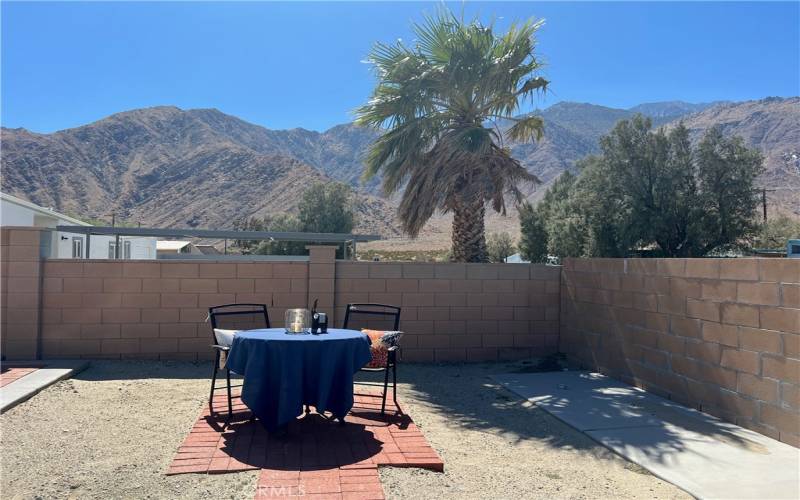 Sitting area with view of the mountains