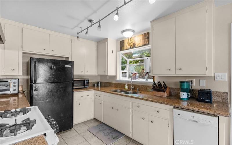 Kitchen with greenhouse window