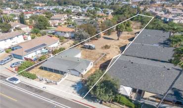 331 Grapevine Road, Vista, California 92083, 2 Bedrooms Bedrooms, ,1 BathroomBathrooms,Residential,Buy,331 Grapevine Road,CV24214400