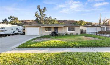 1423 Morgan Road, San Bernardino, California 92407, 5 Bedrooms Bedrooms, ,2 BathroomsBathrooms,Residential,Buy,1423 Morgan Road,SR24191164