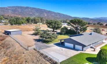 4101 W. Meyers Road, San Bernardino, California 92407, 4 Bedrooms Bedrooms, ,2 BathroomsBathrooms,Residential,Buy,4101 W. Meyers Road,IG24215129