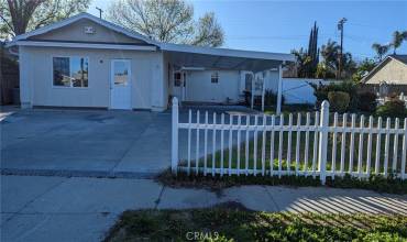 6545 Cleomoore Avenue, West Hills, California 91307, 4 Bedrooms Bedrooms, ,3 BathroomsBathrooms,Residential Lease,Rent,6545 Cleomoore Avenue,SR24215797