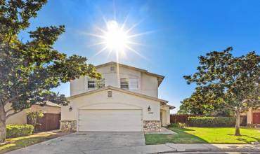 1152 Farview Ct, El Cajon, California 92021, 4 Bedrooms Bedrooms, ,2 BathroomsBathrooms,Residential,Buy,1152 Farview Ct,240024668SD