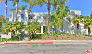 11849 Bel Terrace, Los Angeles, California 90049, 1 Bedroom Bedrooms, ,1 BathroomBathrooms,Residential Lease,Rent,11849 Bel Terrace,24449153