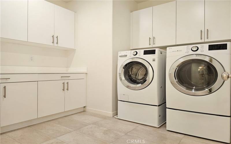 Large Laundry Room