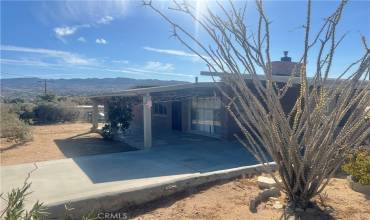 6124 El Reposo Street, Joshua Tree, California 92252, 2 Bedrooms Bedrooms, ,1 BathroomBathrooms,Residential,Buy,6124 El Reposo Street,JT24215368