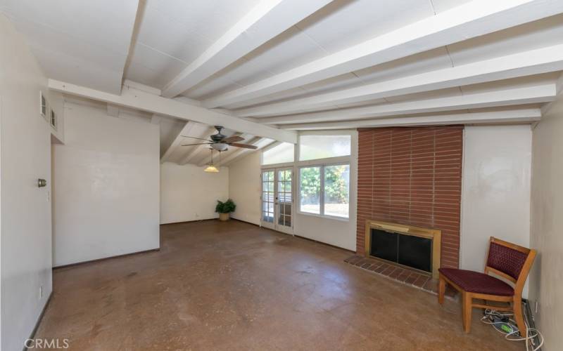 Living room with Vaulted Ceiling