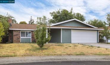 2767 Gold Point Way, Sacramento, California 95827-1015, 3 Bedrooms Bedrooms, ,2 BathroomsBathrooms,Residential,Buy,2767 Gold Point Way,41076643