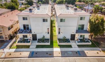 17154 Chatsworth Street 4, Granada Hills, California 91344, 3 Bedrooms Bedrooms, ,2 BathroomsBathrooms,Residential Lease,Rent,17154 Chatsworth Street 4,SR24214031